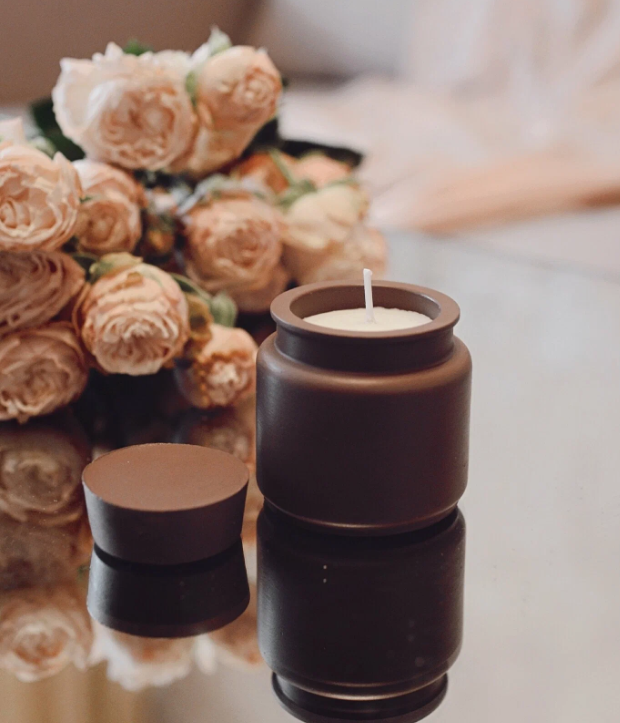 Handmade Bakewell Tart Scented Candle (Cherry, Almond & Pastry)